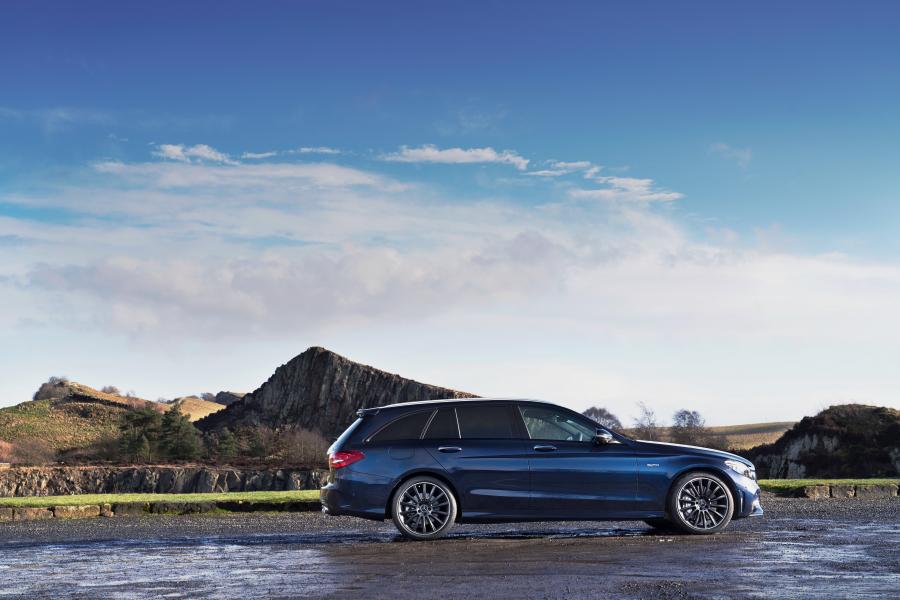  Mercedes-AMG C43 4Matic Estate (S205) 2018 года  (UK) (фото 36 из 40)